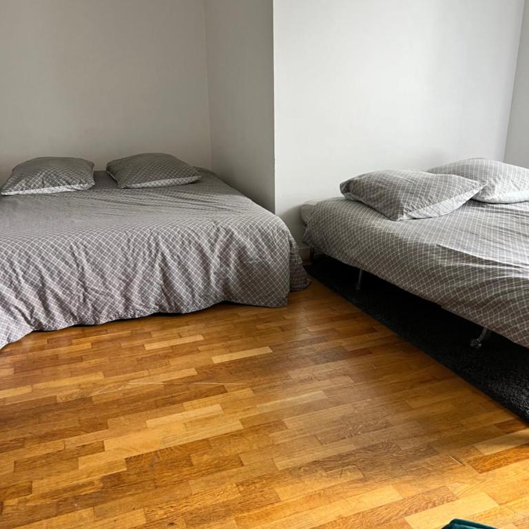 appartement 2 pièces 5min gare val d'Europe parking inclus - Appartement 1 Chambre - 5