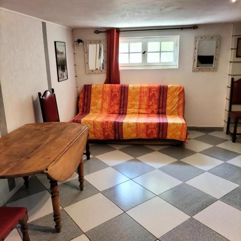 Charmant appart avec jardin - Maison 1 Chambre - 8