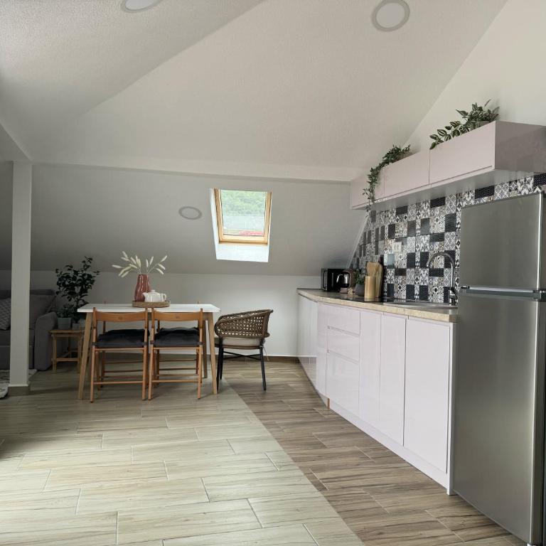SunJourney Apartment SEA view - One-Bedroom Apartment with Sea View and Terrace - 8
