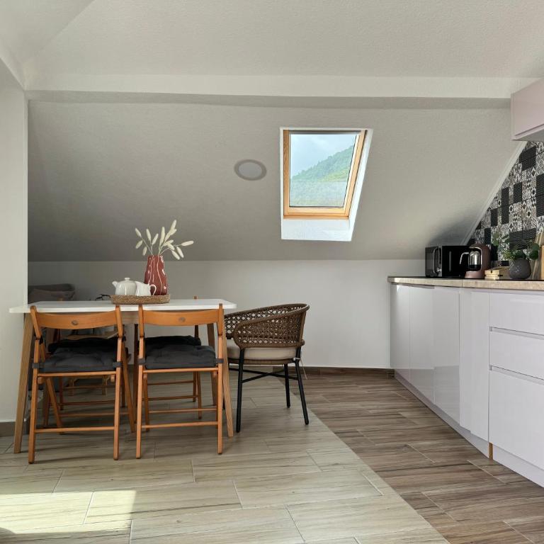 SunJourney Apartment SEA view - One-Bedroom Apartment with Sea View and Terrace - 14