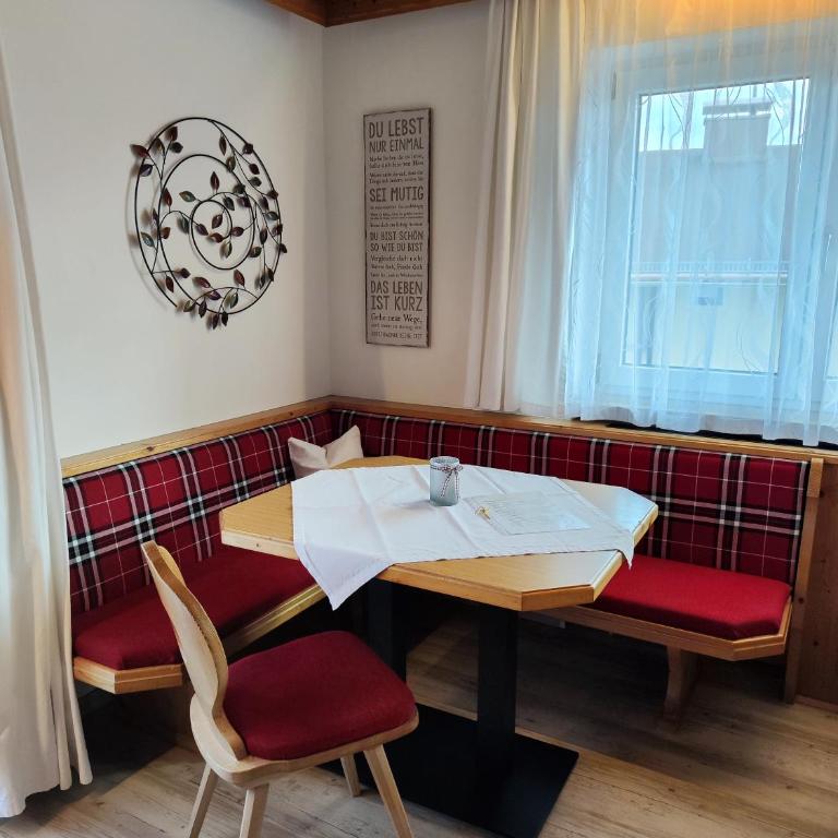 Apartments Bader Leutasch Tirol - Superior Apartment mit 1 Schlafzimmer - 2