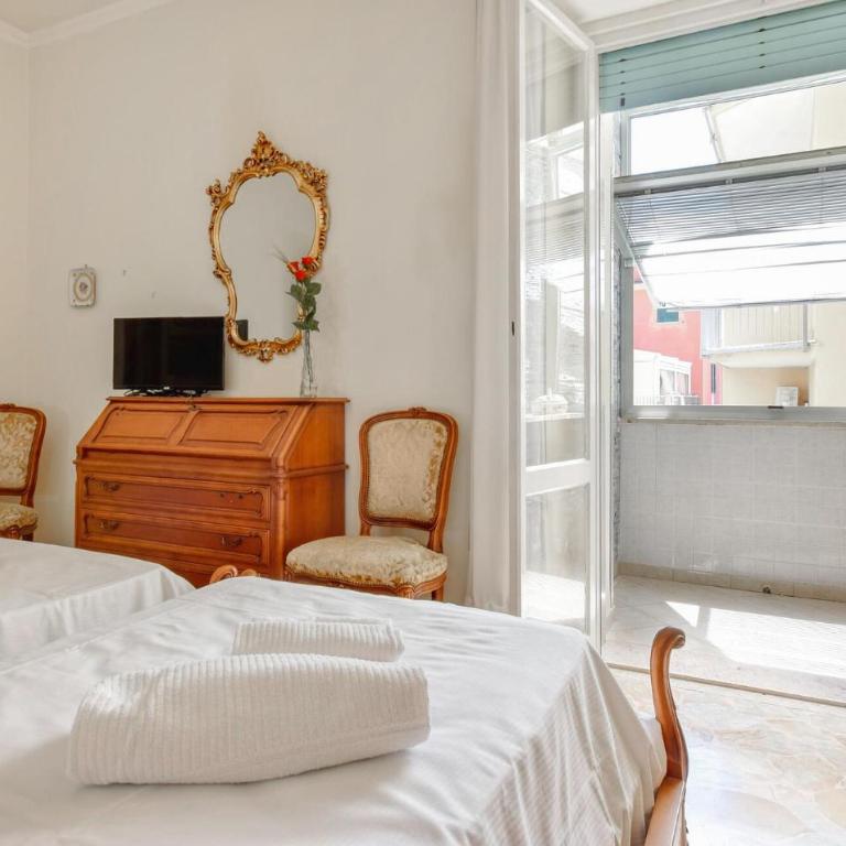 Gorgeous Apartment In Chiavari With Wifi - Apartment mit 1 Schlafzimmer - 4