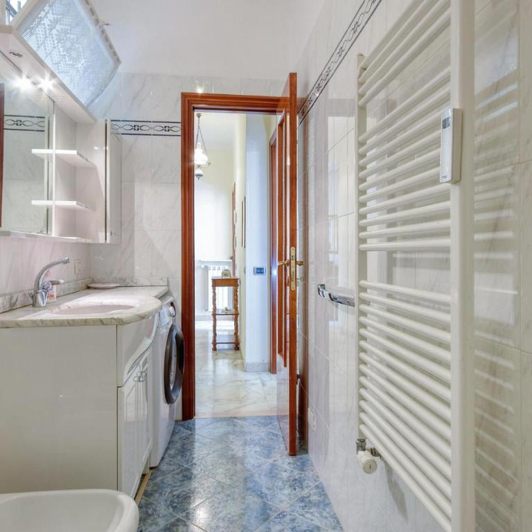 Gorgeous Apartment In Chiavari With Wifi - Apartment mit 1 Schlafzimmer - 11