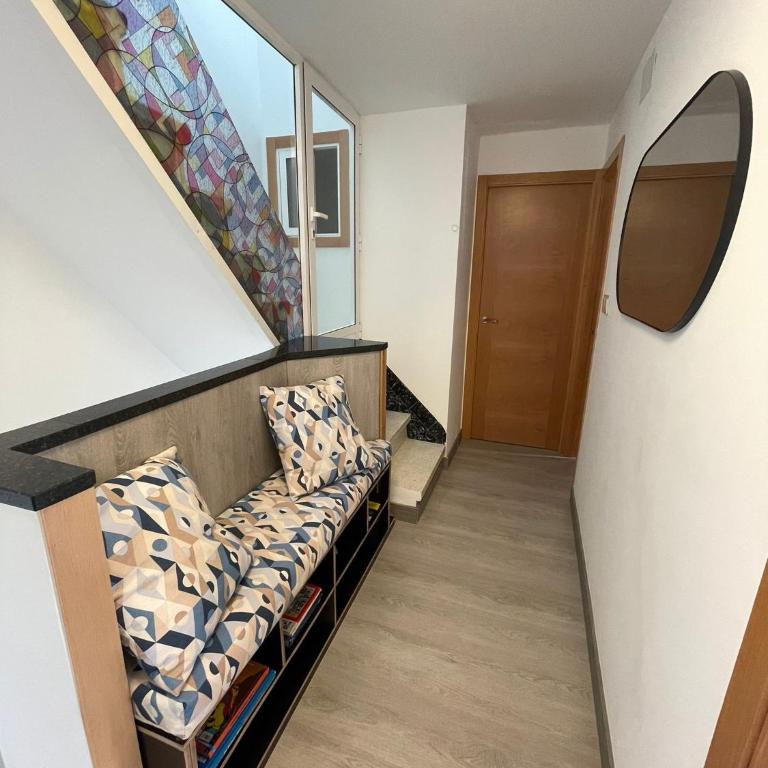 Casa Yanira - Four-Bedroom House - 9