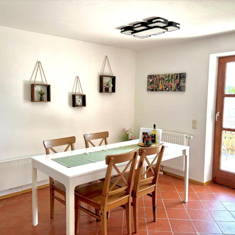 Gästhaus "Seeblick" - Apartment mit Terrasse - 18