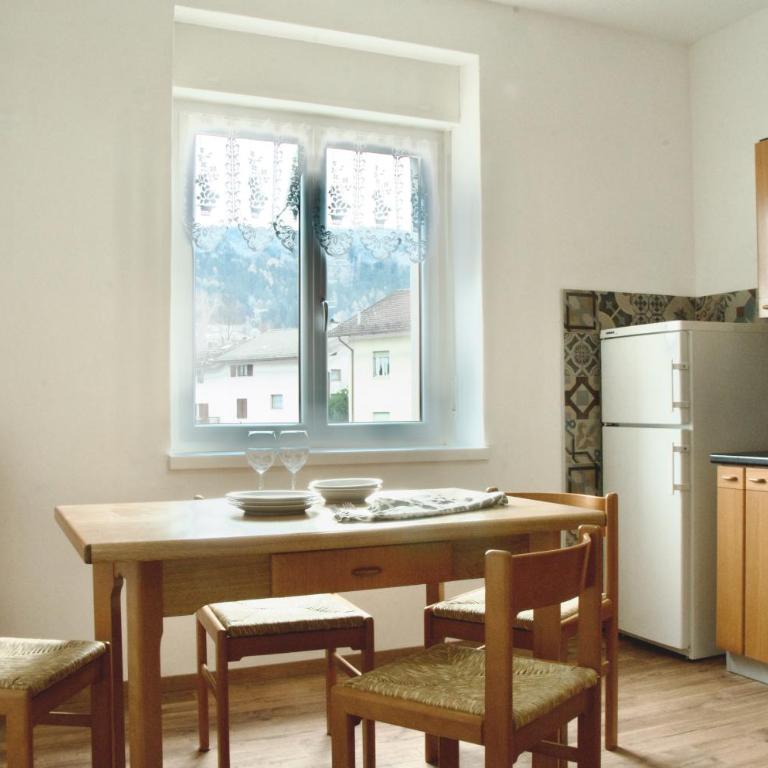 Casa Boller di TSS' - Ideale per Famiglie, Supermercato a 20m & Car Parking - Appartamento con Balcone - 2