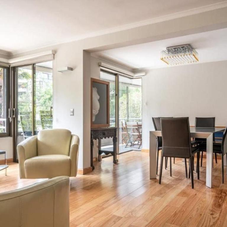Se arrienda amplio departamento en Providencia - Apartamento de 3 dormitorios - 1