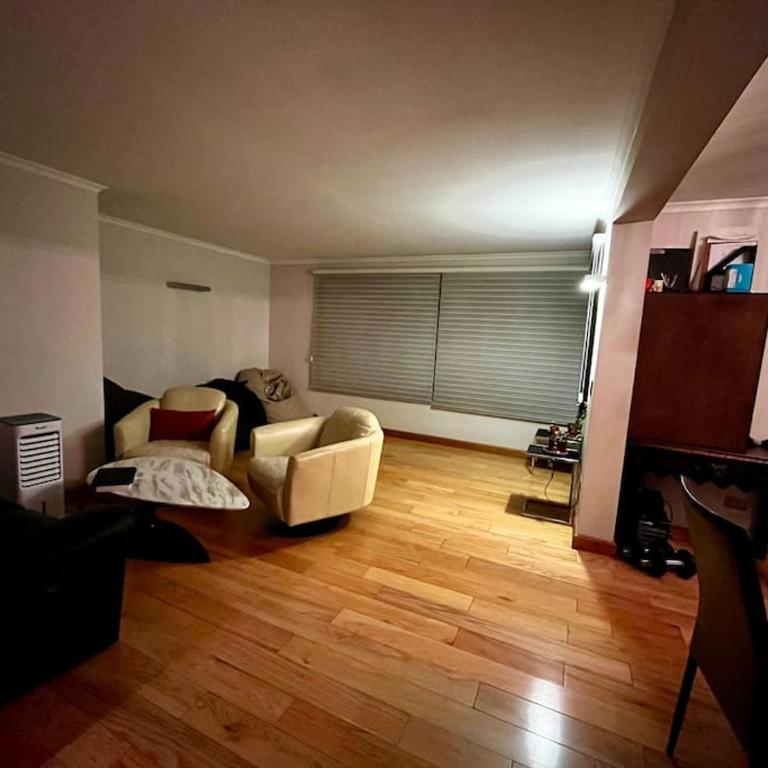 Se arrienda amplio departamento en Providencia - Apartamento de 3 dormitorios - 4