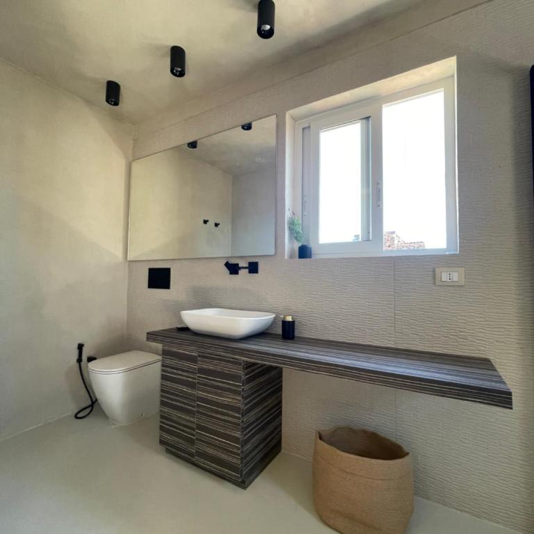 Raisi Suites & Apartment - One-Bedroom Deluxe Apartment - 15