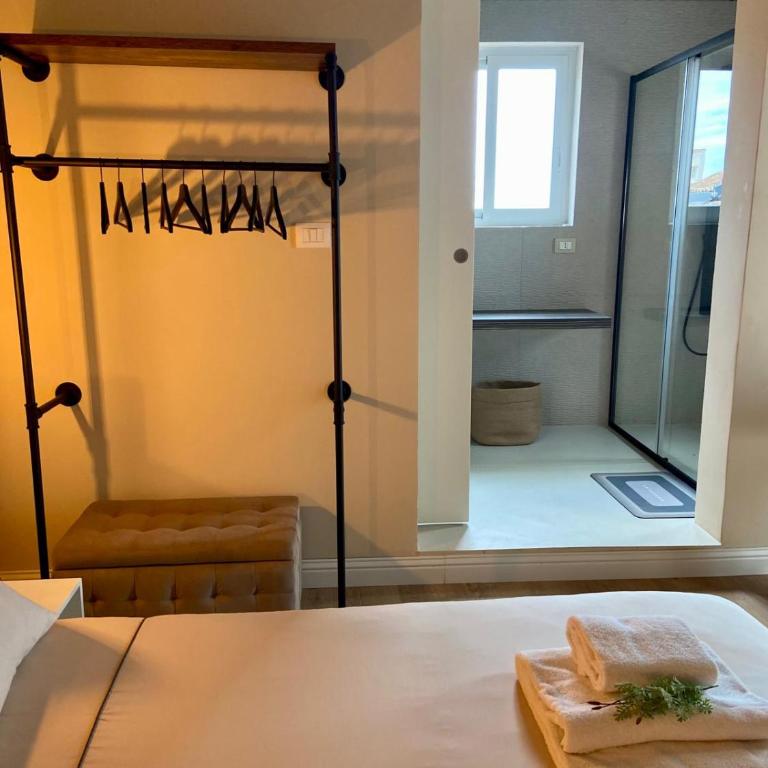 Raisi Suites & Apartment - One-Bedroom Deluxe Apartment - 12