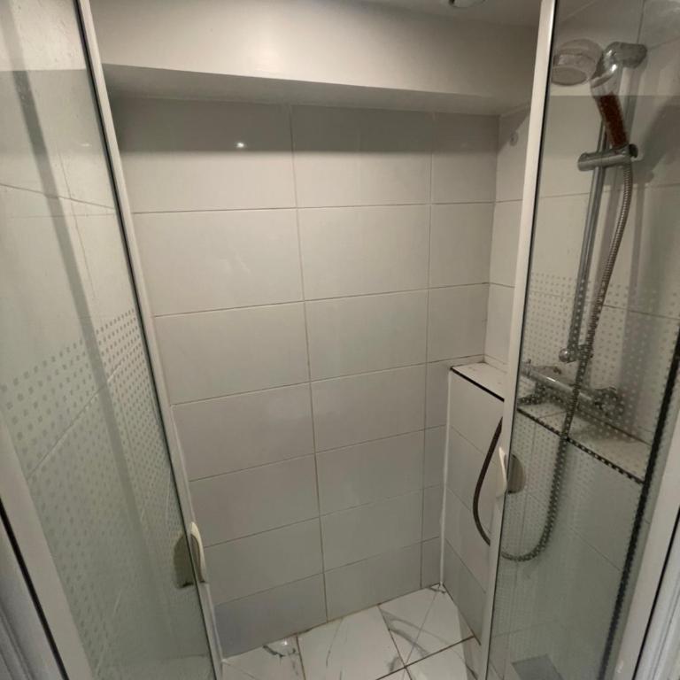 Appartement à côté du Sacrée cœur et Montmartre - Appartement 2 Chambres - 11