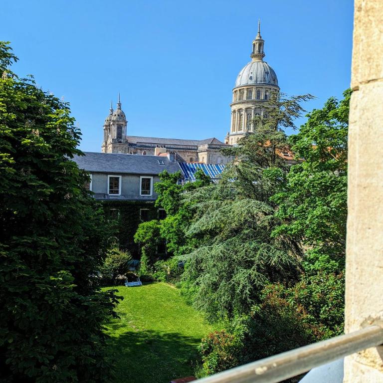 Vue basilique, au cœur de la vieille ville - One-Bedroom Apartment - 22