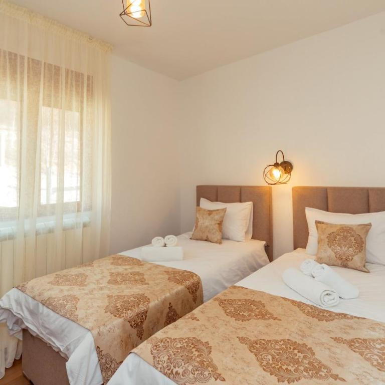 Silver Pine Apartments Kolasin - Apartman sa 2 Spavaće Sobe - 2
