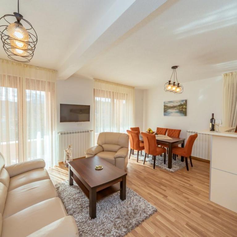 Silver Pine Apartments Kolasin - Apartman sa 2 Spavaće Sobe - 11