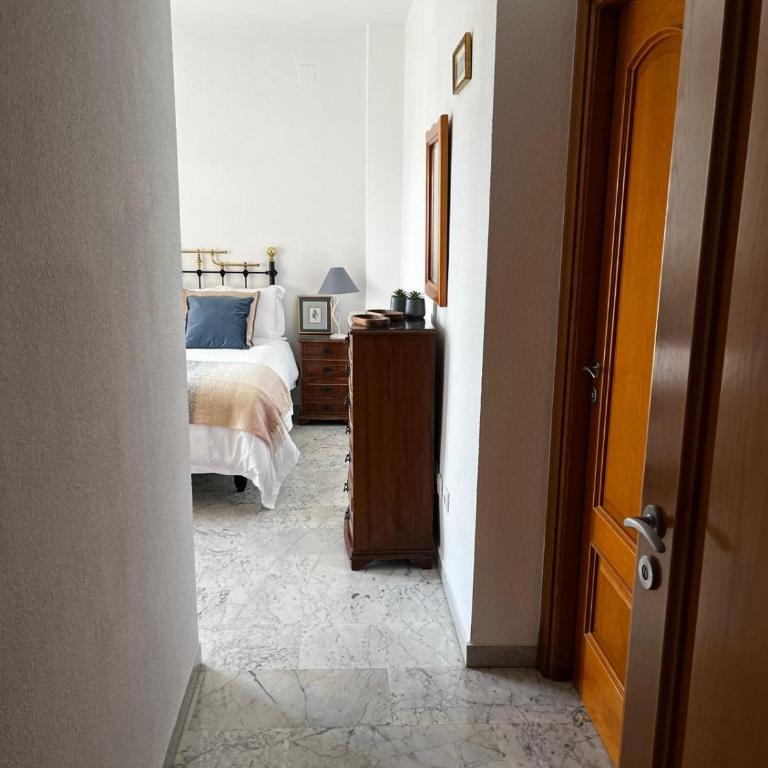 Apartamento frente al mar en Torremolinos, Málaga - Three-Bedroom Apartment - 14