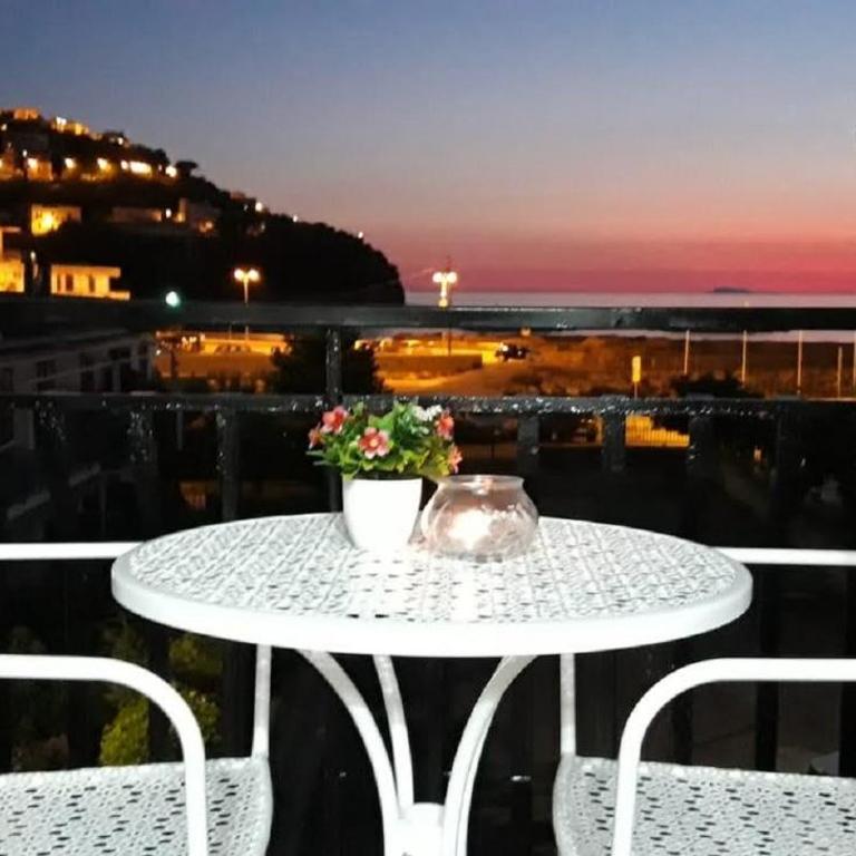 Morfeo Home - Appartamento con 2 Camere da Letto e Vista Mare - 7