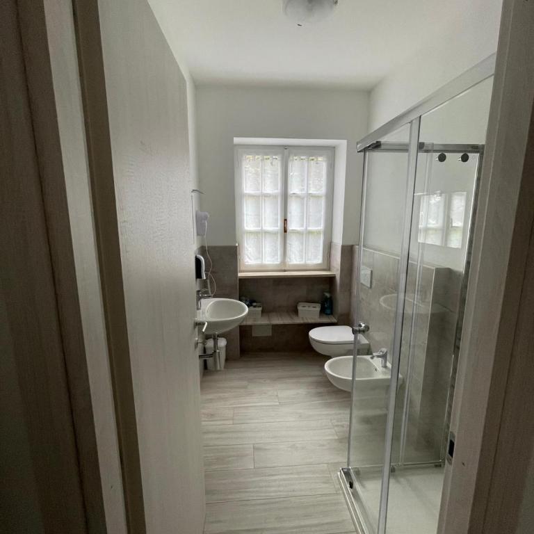 Villa Vittoria - Appartamento Standard con 2 Camere da Letto - 4