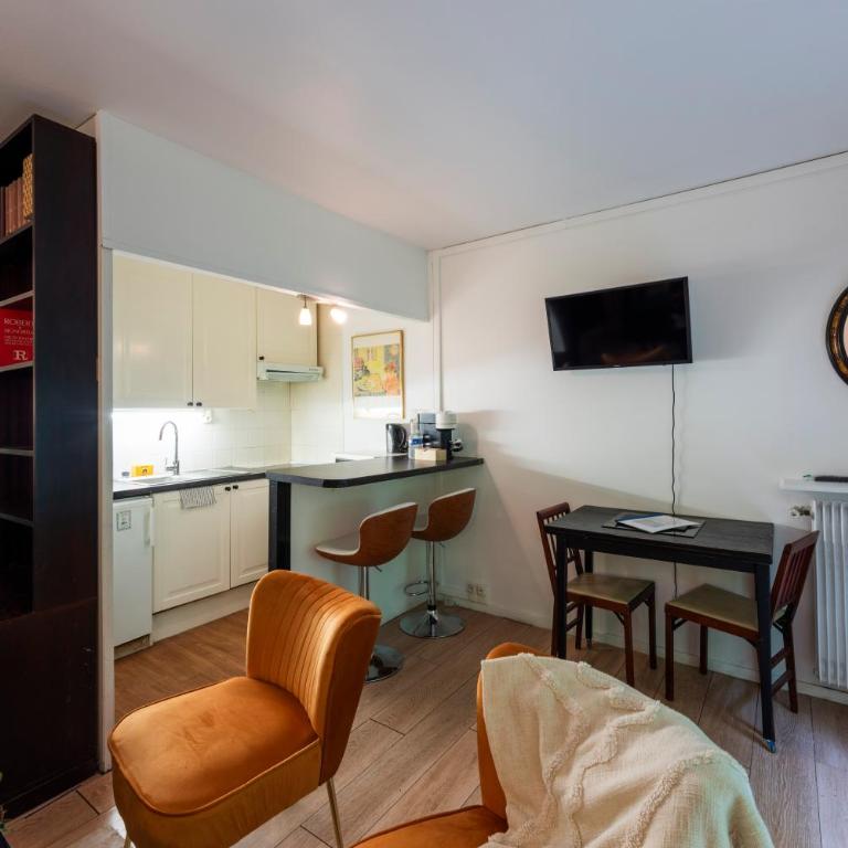 Studio à montmartre avec terrasse - Appartement 1 Chambre - 7