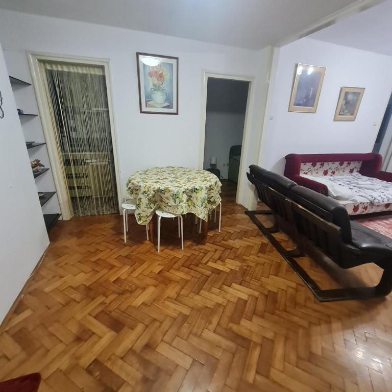 APARTMAN MASHA - Apartman sa 3 Spavaće Sobe - 2
