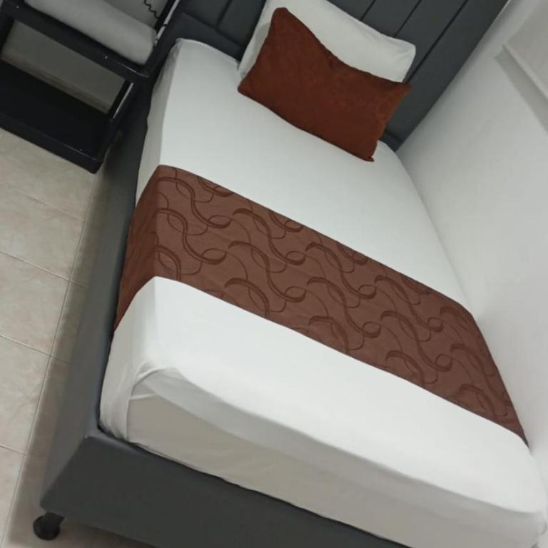 Hotel Suite Imperial 72 - Habitación Individual Económica - 1