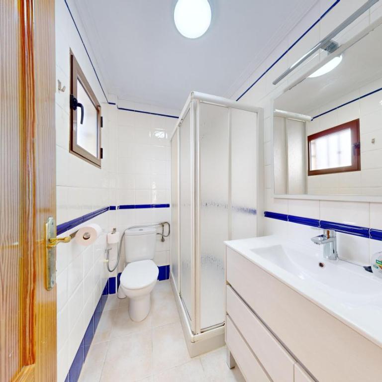 El Olivo and Brisas Beach house - Three-Bedroom House - 13