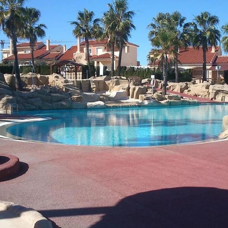 El Olivo and Brisas Beach house - Three-Bedroom House - 16