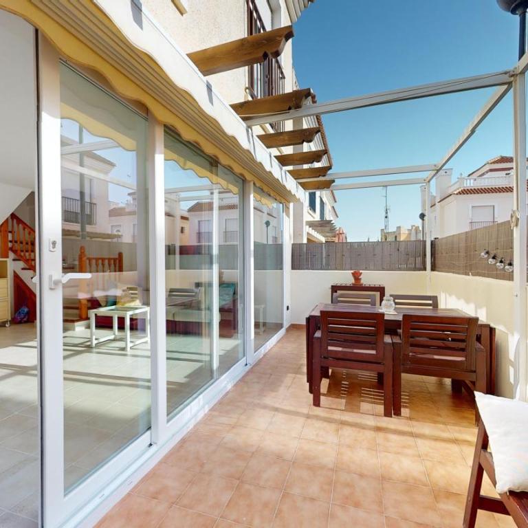 El Olivo and Brisas Beach house - Three-Bedroom House - 32