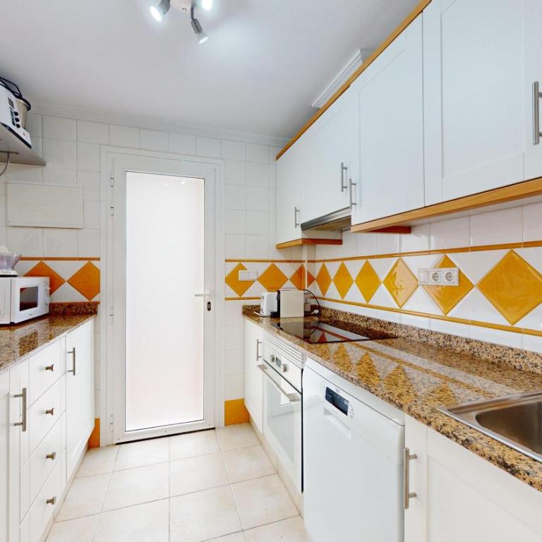 El Olivo and Brisas Beach house - Three-Bedroom House - 35