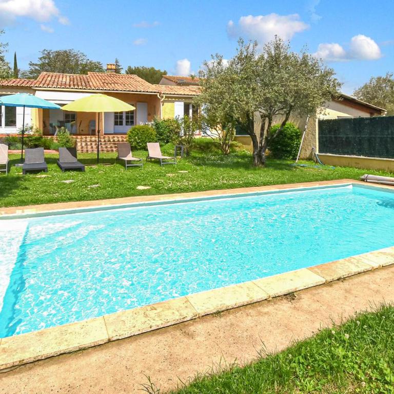 Amazing Home In Vaison-La-Romaine - Maison de Vacances 4 Chambres - 1