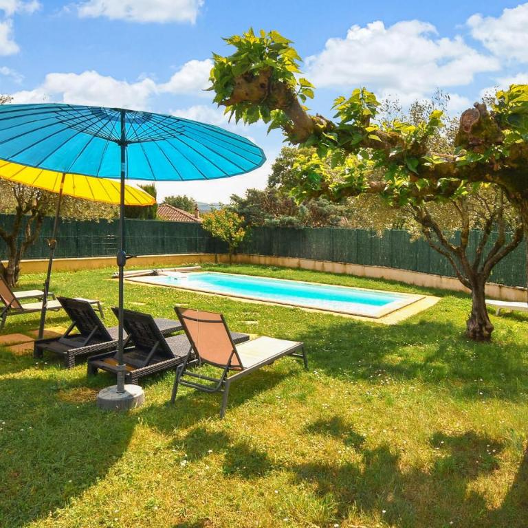 Amazing Home In Vaison-La-Romaine - Maison de Vacances 4 Chambres - 2