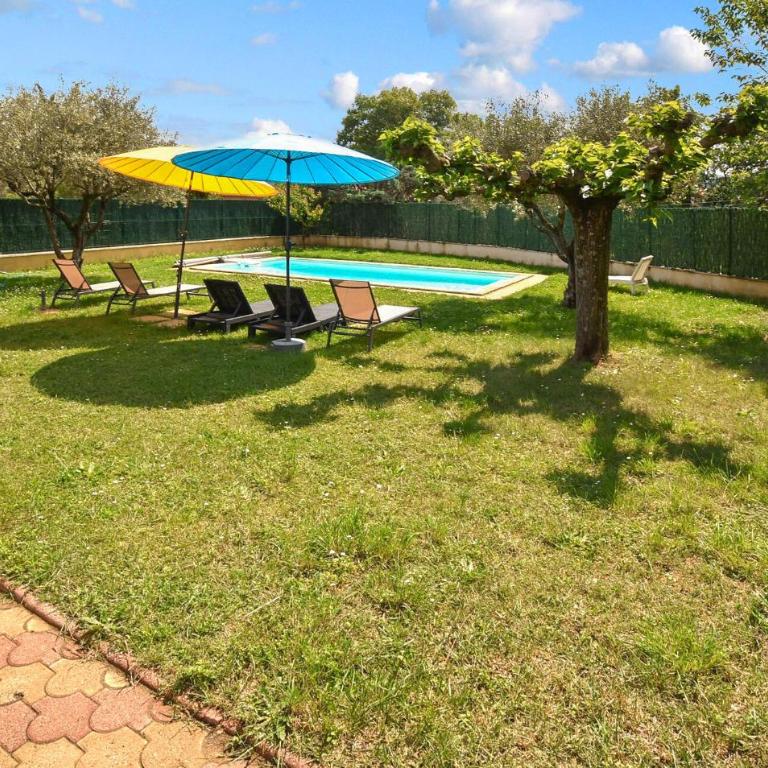 Amazing Home In Vaison-La-Romaine - Maison de Vacances 4 Chambres - 8