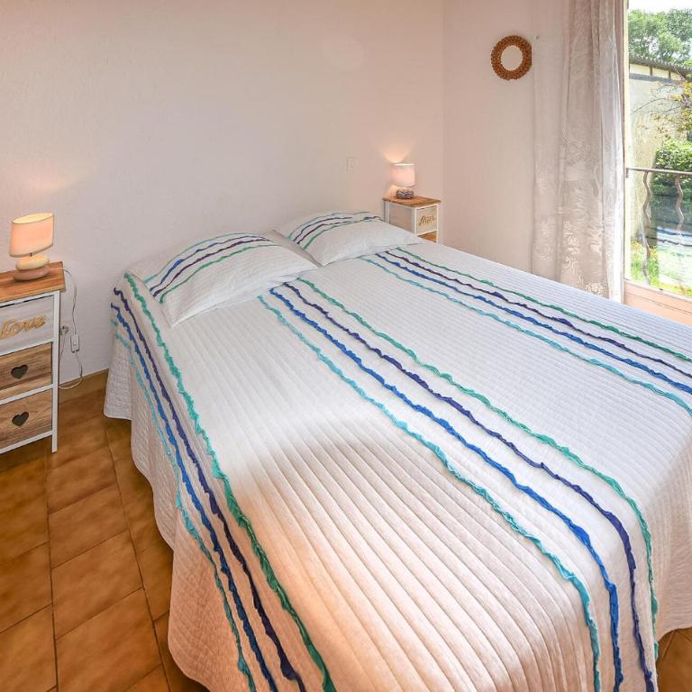 Amazing Home In Vaison-La-Romaine - Maison de Vacances 4 Chambres - 10