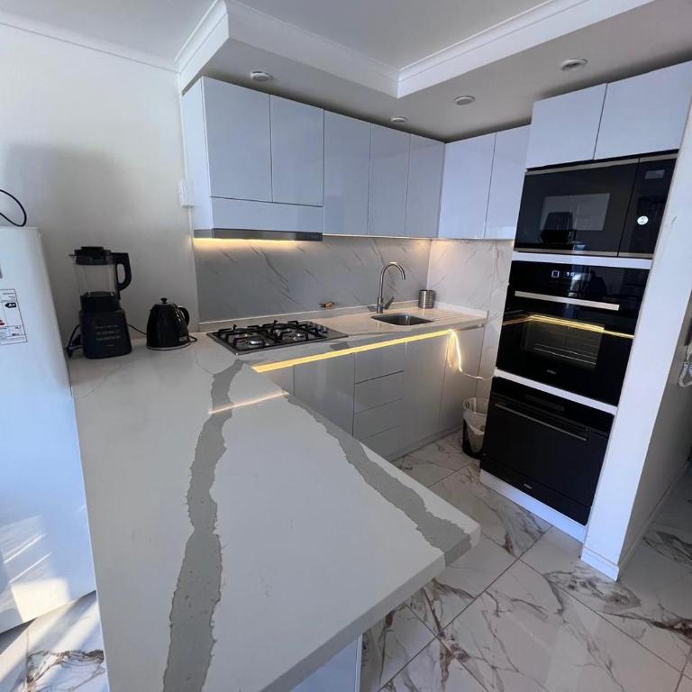 Moderno departamento con dormitorio y terraza con vista al mar y parrilla en Reñaca - Apartamento de 1 dormitorio - 31