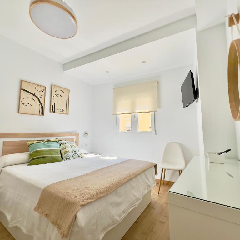 Apartamento amplio y tranquilo a 10 min del centro - Apartamento de 3 dormitorios - 13