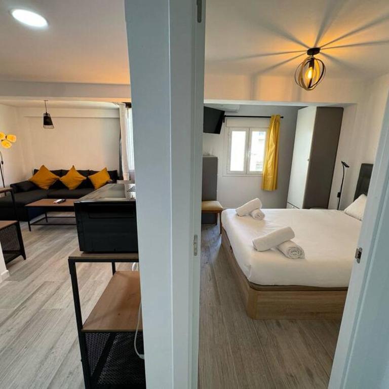 Flat to enjoy Malaga - 4 people C2 - One-Bedroom Apartment - 12