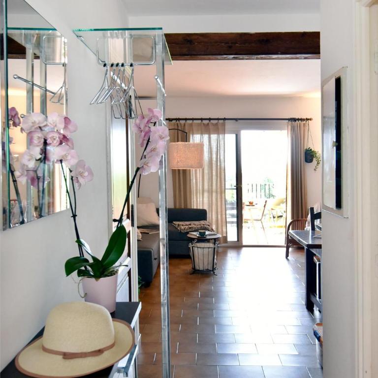 Appartement avec piscine cozy spacieux, climatise, vue mer! Plages et centre 15 mns! - Maison de Ville 2 Chambres - 18