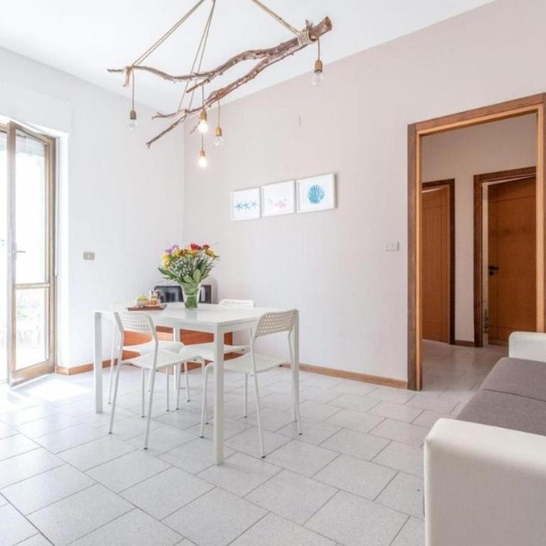 Casa Vacanza Trentapassi Rivabella 2-6 posti letto - Appartamento con 2 Camere da Letto - 2