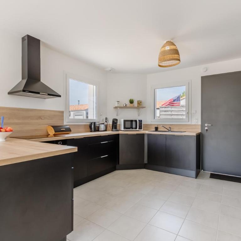 Les Tonnelles - Maison proche plage - Grand jardin - Casa con 3 Camere da Letto - 3