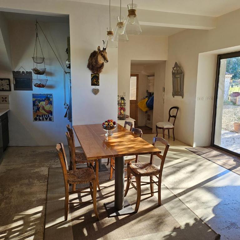 Mas des Grialou, grand mas provencal de standing - Villa - 11