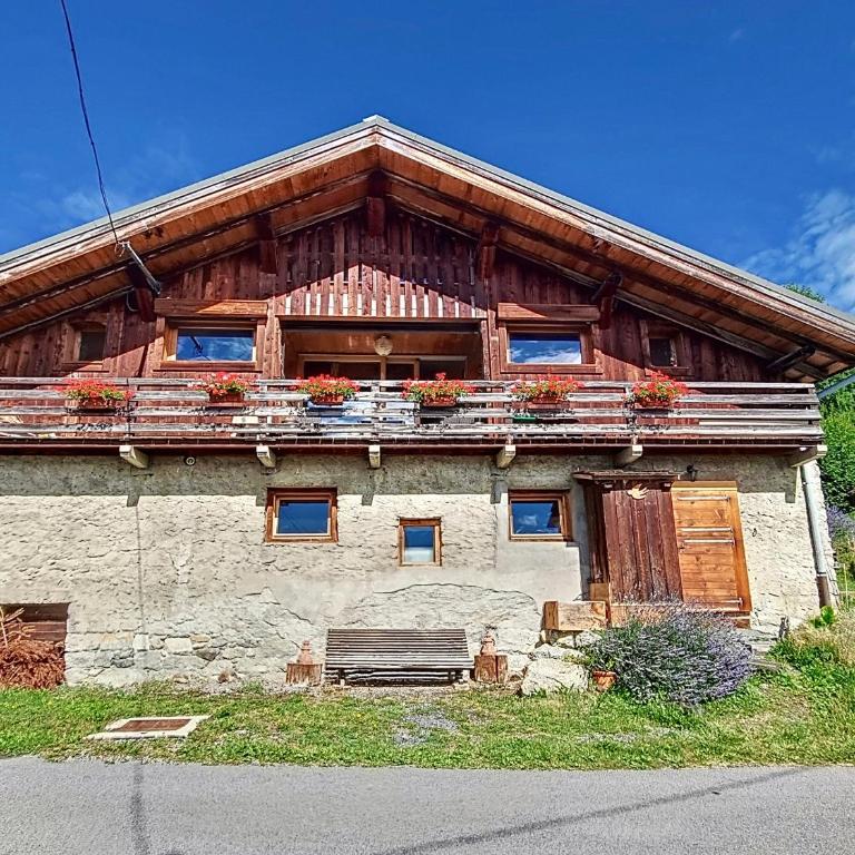 Bel Appartement à Cordon avec Vue Mont Blanc, Terrasse et Parking - Appartement 2 Chambres - 13