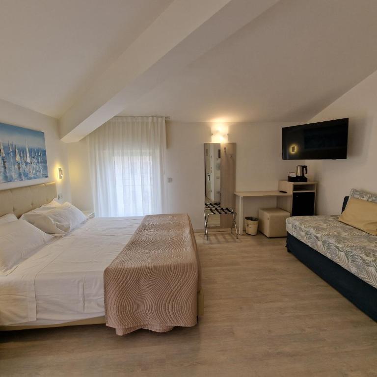 Hotel Villa Anthea - Camera Superior Matrimoniale/Doppia con Letti Singoli - 4