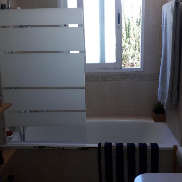 Apartamento con jardín y piscina Pet friendly - Apartamento de 1 dormitorio con jardín - 20