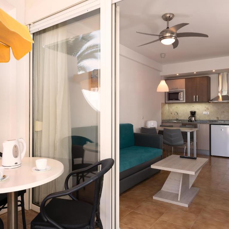 Apartamentos Montemayor - Apartamento de 1 dormitorio - 3