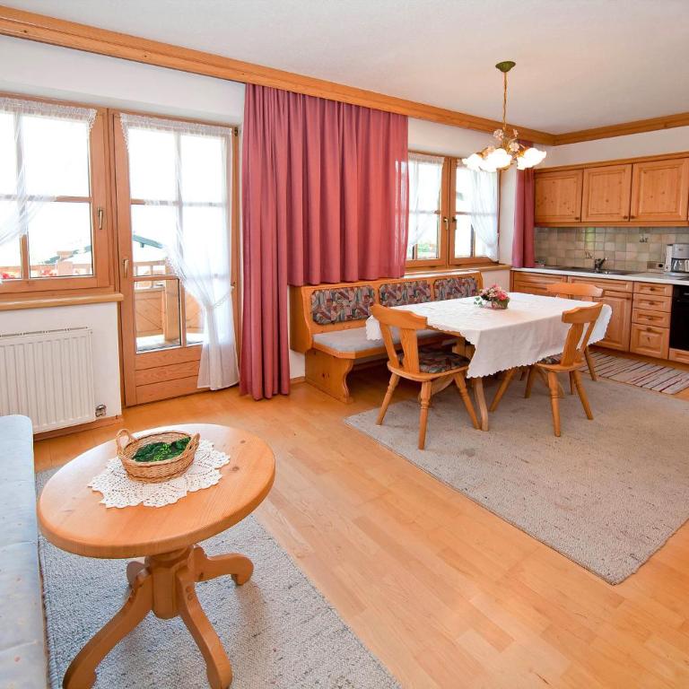 Hauser's Ferienhof - Apartamento de 2 dormitorios con balcón y vistas a la montaña - 1