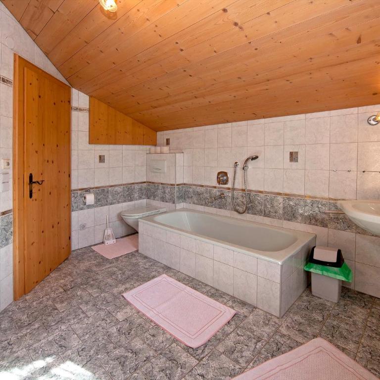 Hauser's Ferienhof - Apartamento de 2 dormitorios con balcón y vistas a la montaña - 9