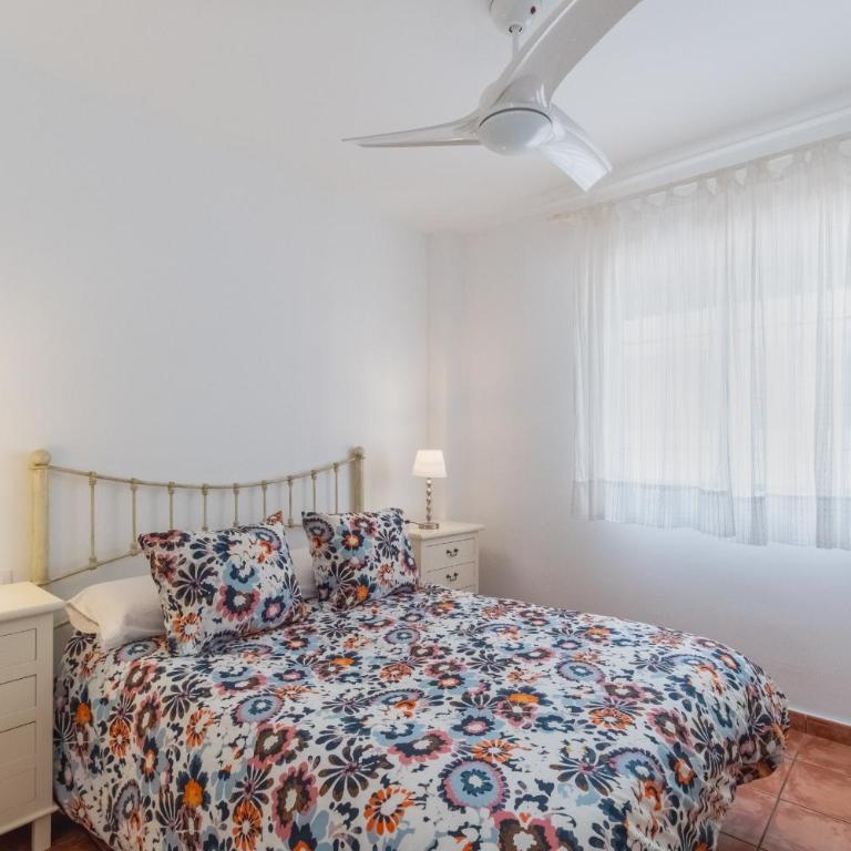 Apartamento ALAMAR Bonito apartamento a 70 metros de la playa WIFI gratis - Apartamento de 2 dormitorios - 7