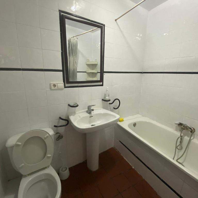 Family flat zona Aragon close to city center and beach - Apartment - 3