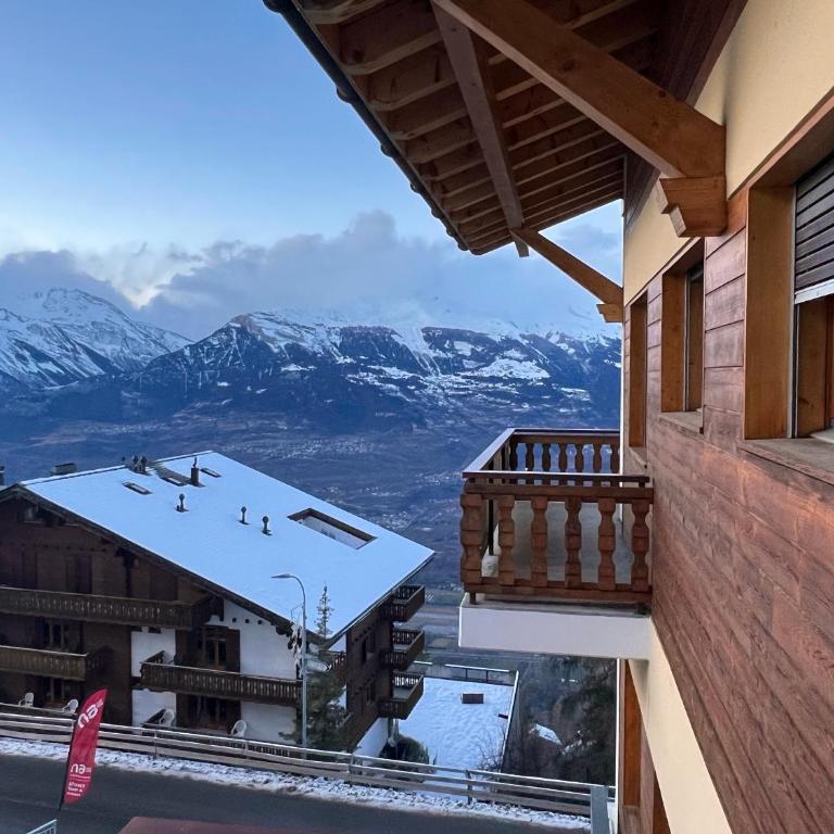 Hôtel Magrappé - Chambre Double - Vue sur Vallée - 1