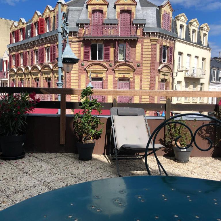 Appartement cosy avec grande terrasse vue mer - One-Bedroom Apartment - 9