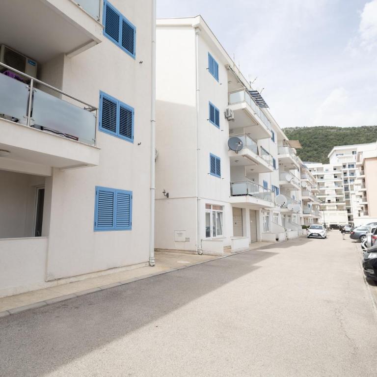Status-M Apartments Irysh - One-Bedroom Apartment with Balcony and Sea View - 23